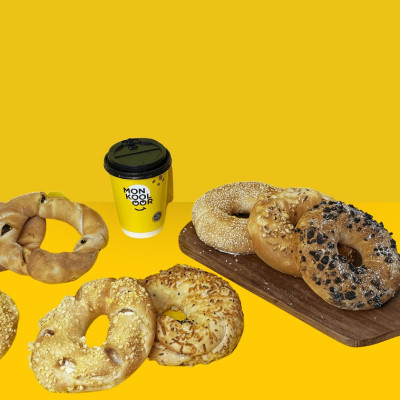 Για φρεσκοζυμωμένα κουλούρια πάμε μόνο MON KOOLOOR