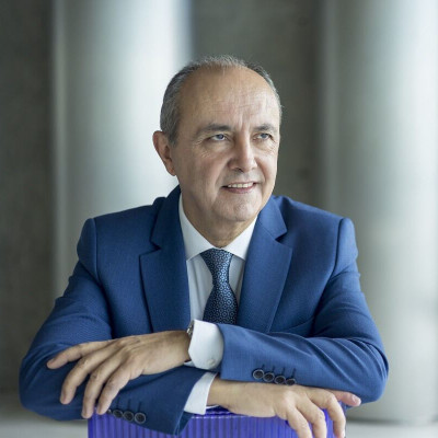 Θόδωρος Καράογλου: «Καλαμοκαβαλάρηδες» με θέσεις κυρίως στον κρατικό μηχανισμό