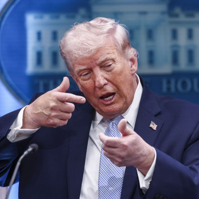 Τραμπ για Ιρανούς: «Ο μόνος λόγος για τον οποίο είναι ακόμα ζωντανοί είναι για να διαπραγματευτούν»