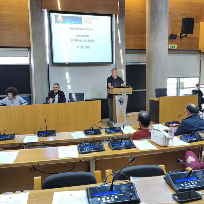 Ιακώβου: Να μπει απινιδωτης στην αίθουσα Δημοτικού Συμβουλίου