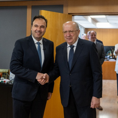 Δ. Παπαστεργίου: Σε συνάντηση με τον επίτροπο Άμυνας και Διαστήματος της Ε.Ε. - Στο επίκεντρο το μέλλον της Ελλάδας