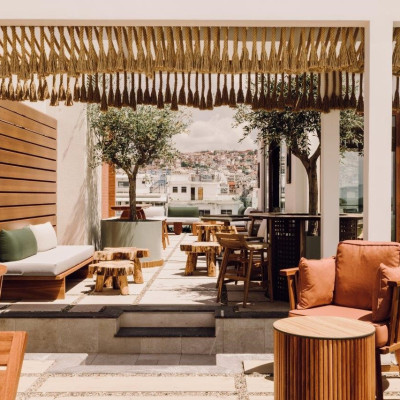 Ennea Rooftop Bar: Το απόλυτο rooftop experience στη Θεσσαλονίκη