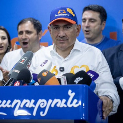 Αρμενία: Νίκη στις βουλευτικές εκλογές για τον Νικόλ Πασινιάν - Πήρε το 49,81% των ψήφων