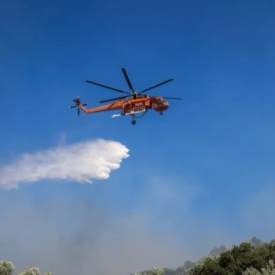 Υπό μερικό έλεγχο η φωτιά στον Λαχανά Θεσσαλονίκης