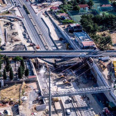 Θεσσαλονίκη - Flyover: Ολοκληρώθηκε η κατεδάφιση του δεύτερου τμήματος της γέφυρας Πανοράματος