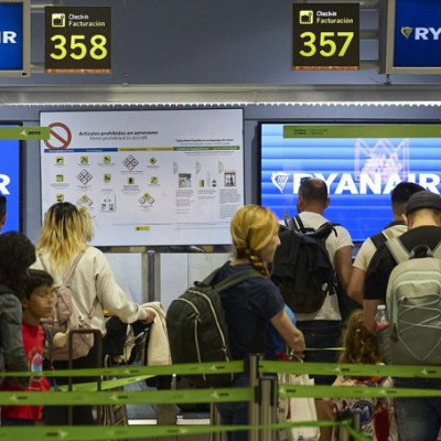 Ισπανία: Οδεύει ολοταχώς για το ιστορικό φράγμα των 100 εκατομμυρίων τουριστών