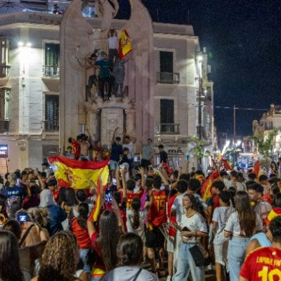 Ανήλικος στην Ισπανία σκοτώθηκε μετά τους πανηγυρισμούς του Παγκοσμίου Κυπέλλου - Κατέρρευσε σιντριβάνι