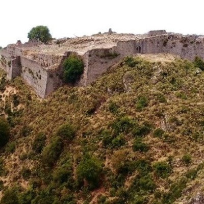 Αποκαταστάθηκε το ιστορικό Κάστρο Κιάφας - σύμβολο των Σουλιωτών μετά από τις ζημιές που άφησε ο σεισμός του 2020
