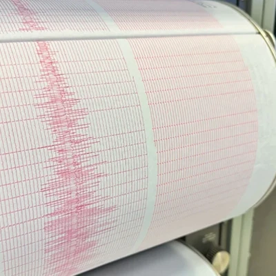 Ισχυρός σεισμός 7,1 ρίχτερ απειλεί με τσουνάμι το νησί Κιουσού στην Ιαπωνία (βίντεο)