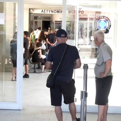 Ουρές καθημερινά για έκδοση διαβατηρίου- Παράταση ωραρίου των αρμόδιων γραφείων σε Ημαθία, Κιλκίς και Θεσσαλονίκη