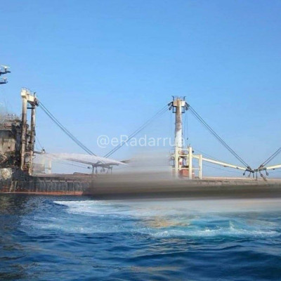 Μαύρη Θάλασσα: 10 νεκροί από ρωσική πυραυλική επίθεση σε φορτηγό πλοίο στην Οδησσό (βίντεο)