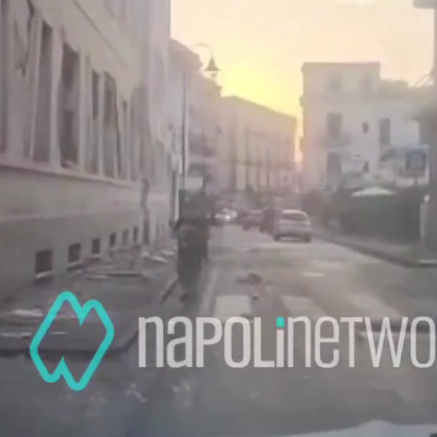 Σεισμός 4,7 Ρίχτερ στη Νάπολη: Διακόπηκε το ρεύμα - Στους δρόμους βγήκαν οι κάτοικοι (βίντεο)