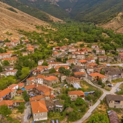 2ο Triethnés Festival στις Πρέσπες: Μουσική και σύγχρονη τέχνη «ζωντανεύουν» άγνωστα τοπόσημα της περιοχής