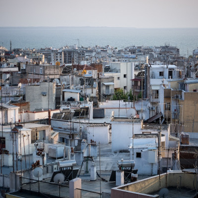 To 26,4% των Ελλήνων δαπανά πάνω από το 40% του εισοδήματός του για στέγαση
