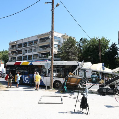Σύγκρουση λεωφορείων στη Νεάπολη: Παίρνει εξιτήριο η 62χρονη - Η κατάσταση της 21χρονης