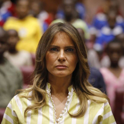 Μελάνια Τραμπ: «Ο Έπστιν δεν με γνώρισε στον Ντόναλντ Τραμπ»