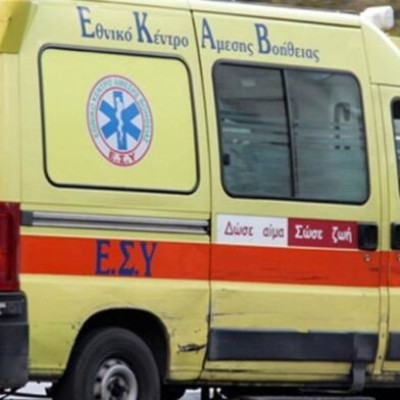 Διπλή παράσυρση οδηγού μετά από εκτροπή του αυτοκινήτου του στη Χαλκιδική