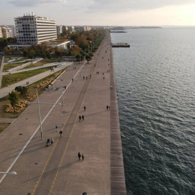Θεσσαλονίκη: Νεκρός άνδρας ανασύρθηκε από τη θάλασσα στο Ποσειδώνιο